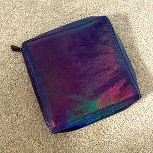 NWOT Travel Makeup Compact Case.